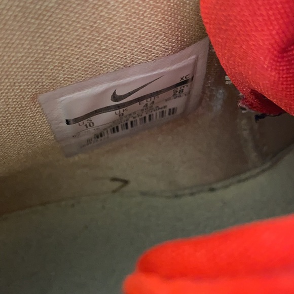 Nike Kyrie 5 Concepts Ikhet Kyrie Irving Collaboration - Picture 11 of 15